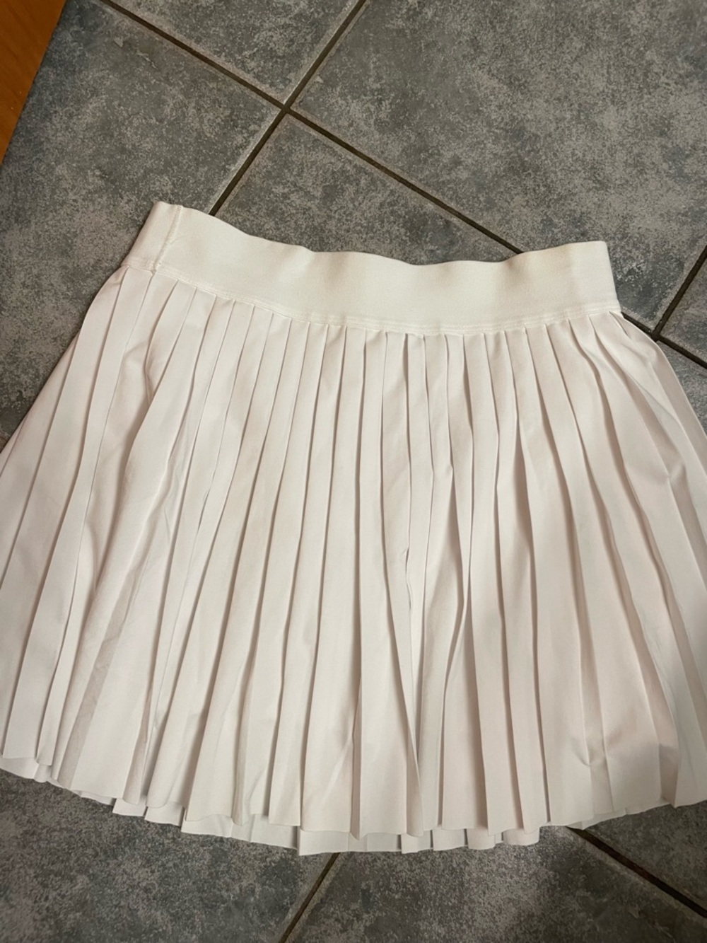 Beyond Yoga White Pleated Mini Skirt